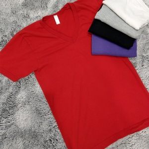 5 American Apparel V-Necks (Size:XS)